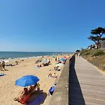 L'aigue Marine By Tah - Emplacement & Parking