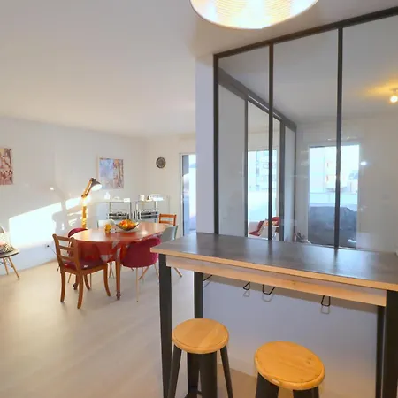 L'aigue Marine By Tah - Emplacement & Parking *