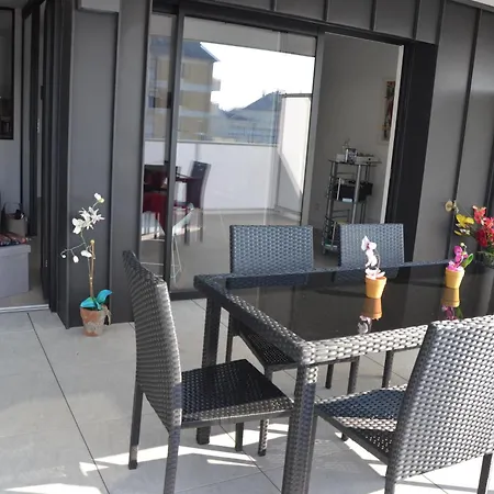 Апартаменты L'aigue Marine By Tah - Emplacement & Parking Порнише